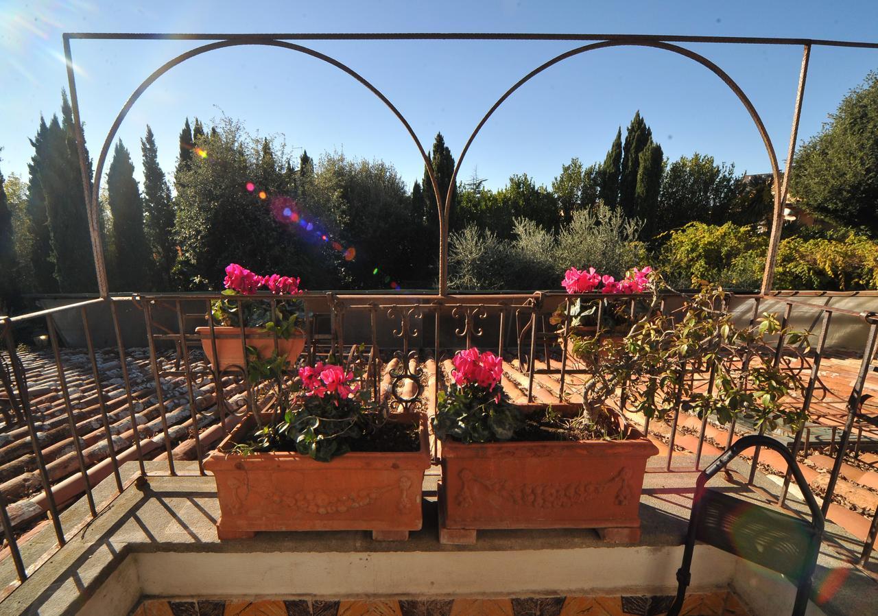 La Canonica Dei Fiori - Anna Fendi Country House Hotel Ronciglione  Exterior foto